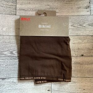 🌵3/$15 Medium brown high waisted logo graphic bikini underwear (see description)